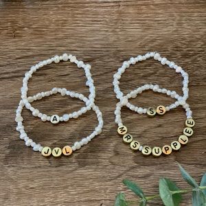 Personalized custom beaded pearl bracelets